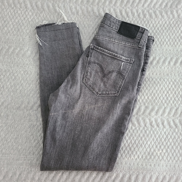 Women's Levi's 721 Grey Skinny Jeans - size 27 - Picture 2 of 5